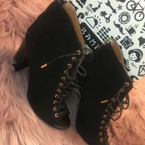 Lace Peep Tor Booties